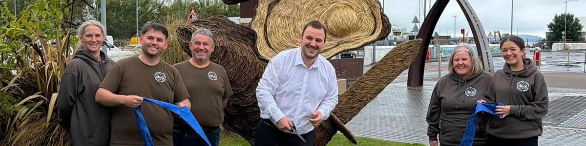 Oyster sculpture ribbon cutting 