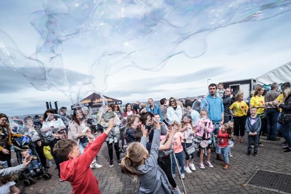 Bubble Fun with Daffy Dil at Stranraer Oyster Festival