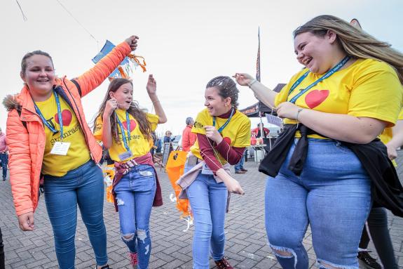 Youth Volunteers at Stranraer Oyster Festival